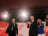 Vázquez cree que el PP "ya encargó champán, empanadas y pulpeiras", pero augura que "va a tener que esperar"