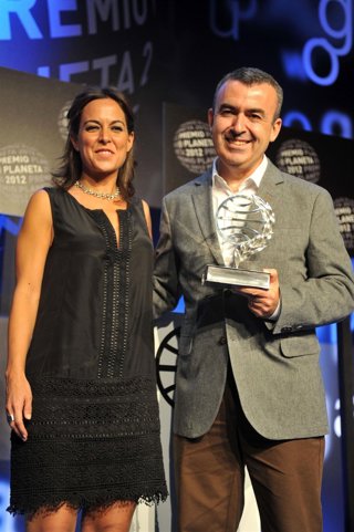 Lorenzo Silva y Mara Torres