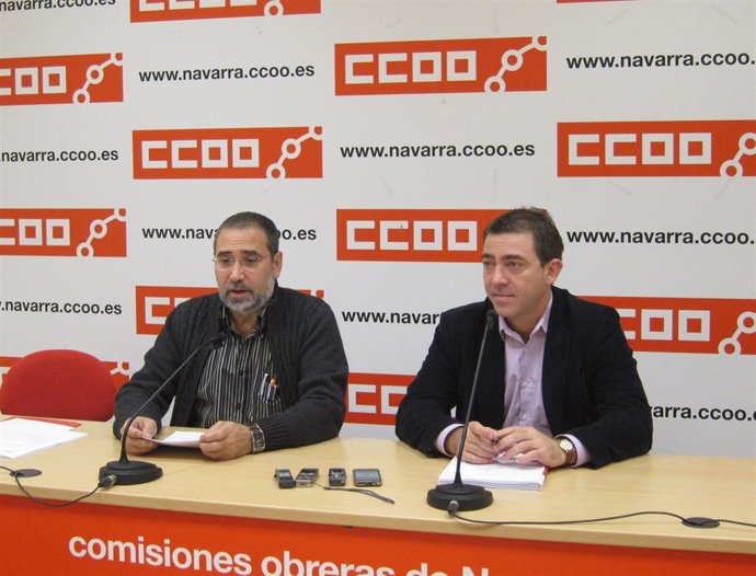De izda. A dcha. José María Molinero (CCOO) y Roberto Jiménez (PSN).