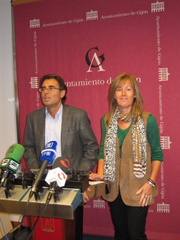 Eduardo Junquera y Pilar Fernández Pardo.