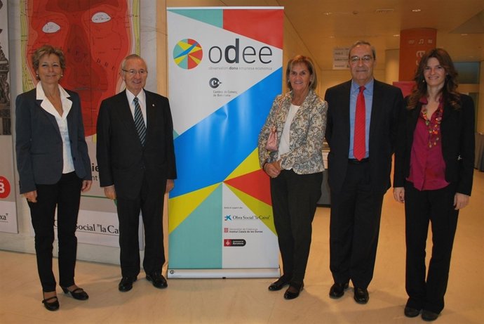 Núria de Gispert participa en el 'Observatorio Mujer, Empresa y Economia'