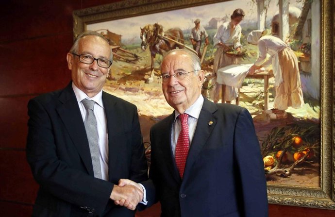 Firma De La Escritura De La Fusión Cajamar -Ruralcaja