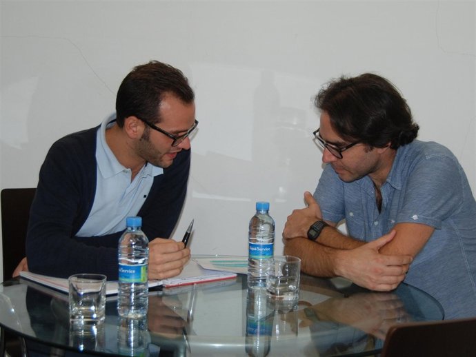 Reunión del secretario de Cooperación PSOE-A  y el presidente de Caong