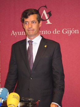 Rafael Felgueroso, Concejal De Foro En Gijón