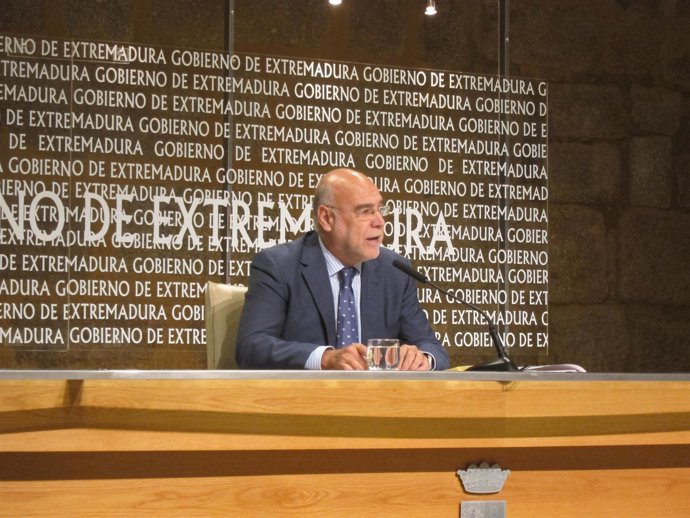 José Antonio Echávarri