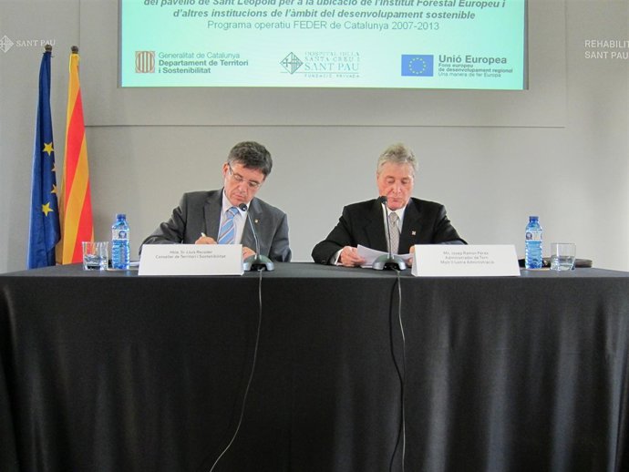 Firma de convenio en el recinto histórico del Hospital Sant Pau