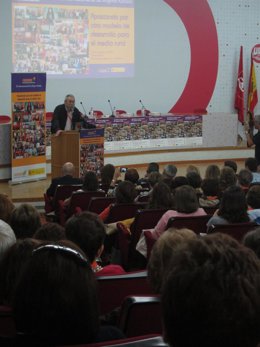 Cándido Méndez Se Dirige A Los Asistentes A La Jornada De Fademur.