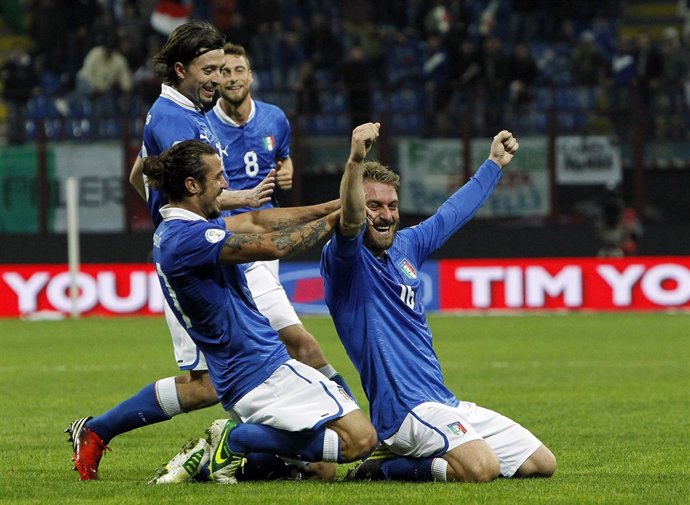De Rossi, Montolivo, Osvaldo, Marchisio en el Italia - Dinamarca