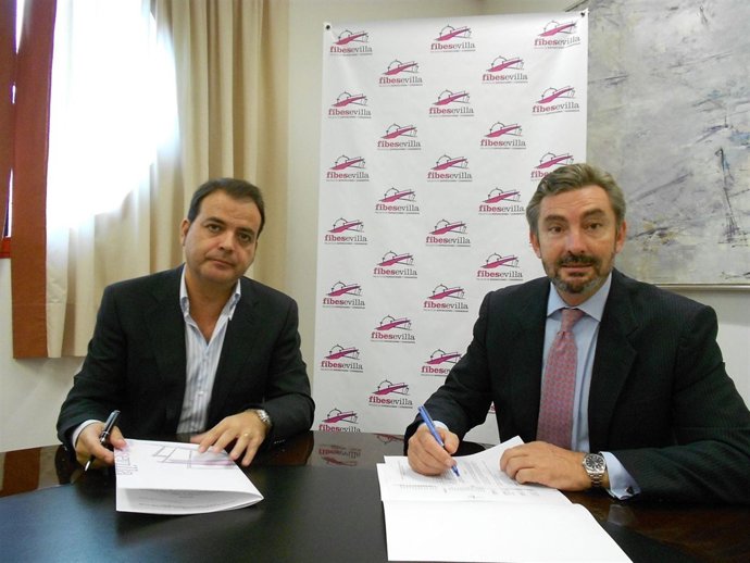 Firma entre Fibes y Salerm Cosmetics para Expobelleza