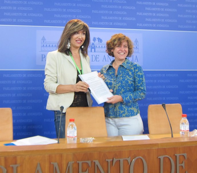 Mar Cambrollé y Alba Doblas, hoy en rueda de prensa