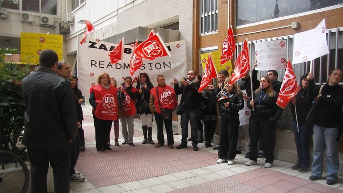 Concentración de trabajadores de Grupo Norte en el Centro Zambrana