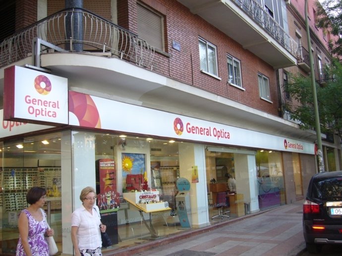 General Optica, tienda