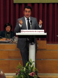 Merino (PP) apuesta por un Logroño con un "futuro prometedor", "inteligente" y "propicio para el emprendimiento"