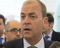 Economía.- Monago ve en Liberbank "mucho movimiento sobre los trabajadores" y "poco" sobre "directivos"