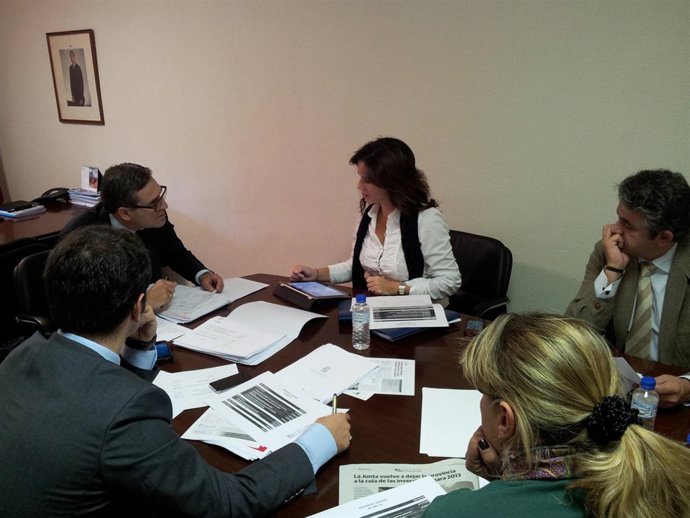 Los parlametarios segovianos, ante los PGC.