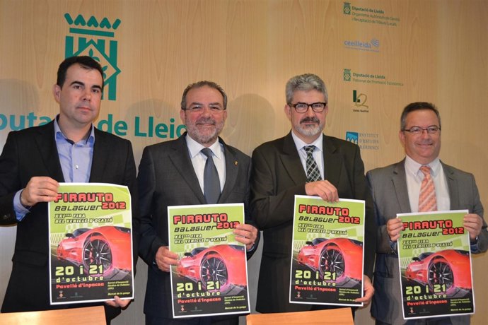 T.Velimelis (concejal); J.Reñé ( pte Dip); J.M.Roigé (alcalde), M.Padilla (Dip.)