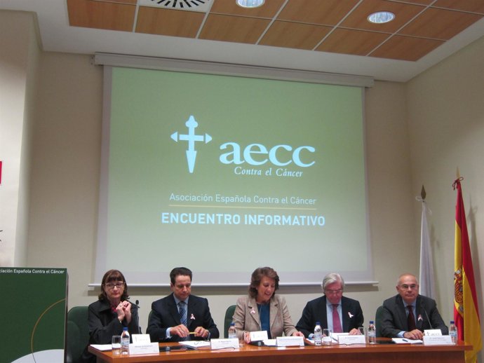 Rueda de prensa de la AECC sobre el Cáncer de Mama