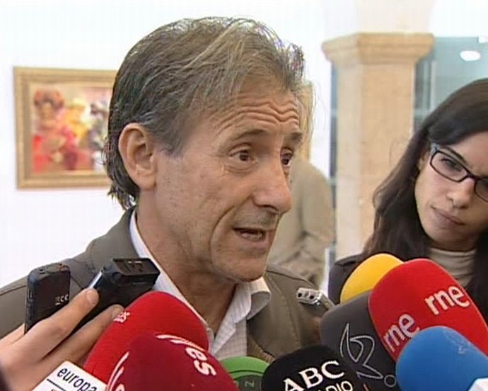 Escobar: La reunión en Madrid fue "afable"

