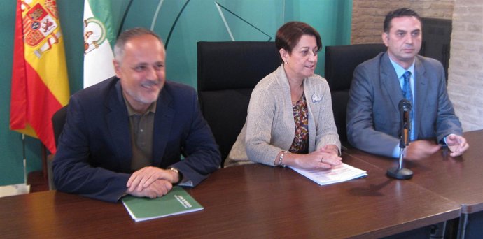 La secretaria general de Consumo, Dolores Muñoz, hoy en rueda de prensa