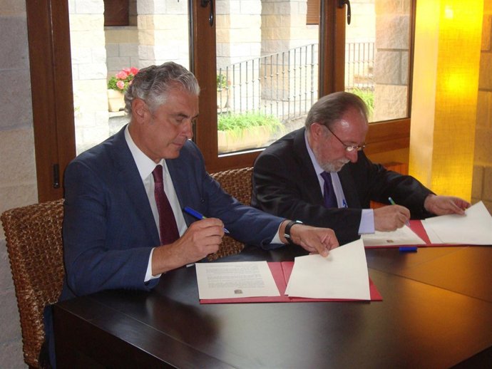 Antonio Suárez y José Franch Aventín.