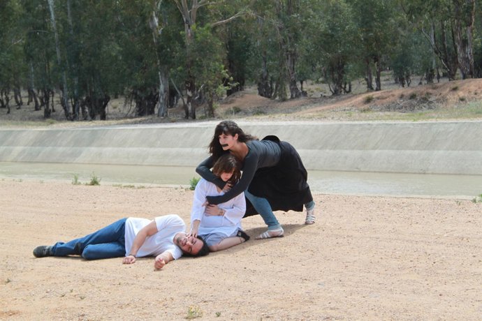 Escalera Teatro de la UPO continúa con su gira por los pueblos