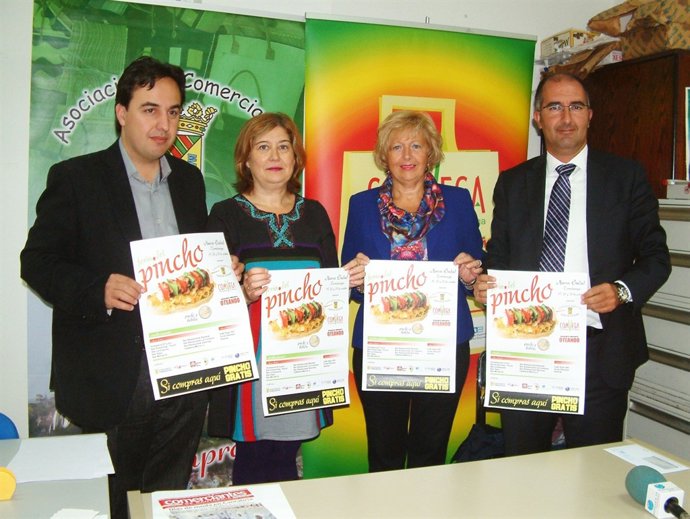 Ángel Sáinz, Aurora Coterillo, Mary Luz Gutiérrez y Gonzalo Cayón