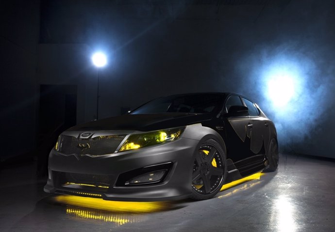 Kia Optima inspirado en el coche de Batman