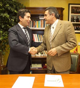LUIS DOMINGO
