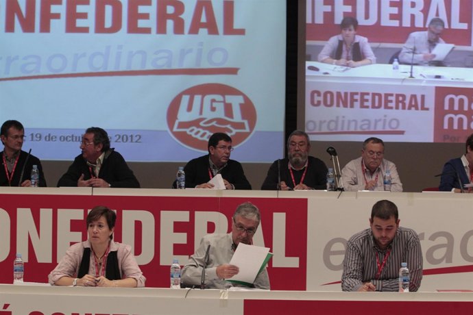 Cándido Méndez y Toni Ferrer en el Comité Federal de UGT