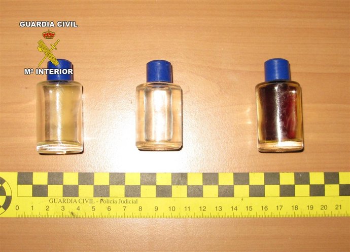 La Guardia Civil sorprende a dos personas cometiendo el timo del "negativo" 