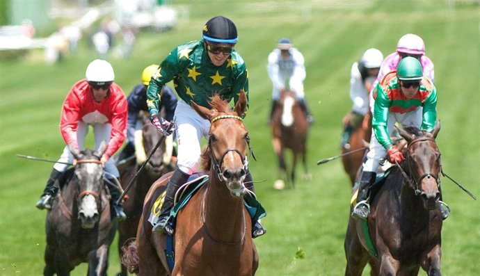 Opikkopi Gana En El Turf De La Zarzuela