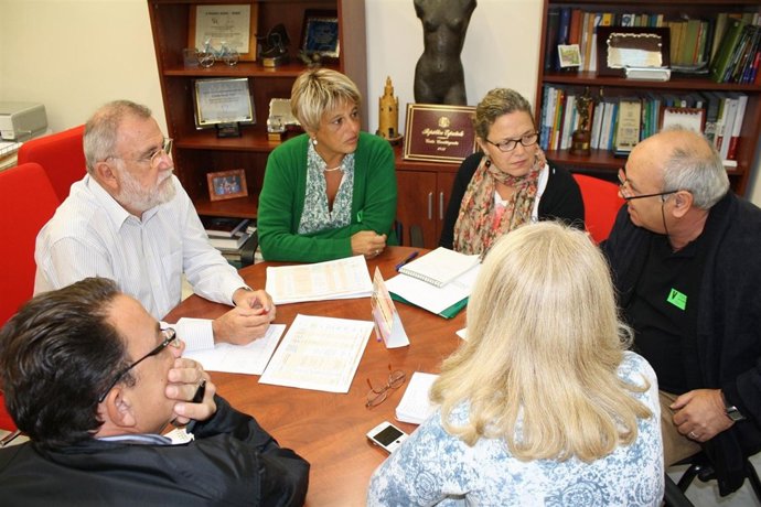 Torrijos con los trabajadores.