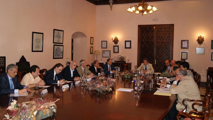 El Consejo Rector de ASA-Andalucía, en una reunión de trabajo