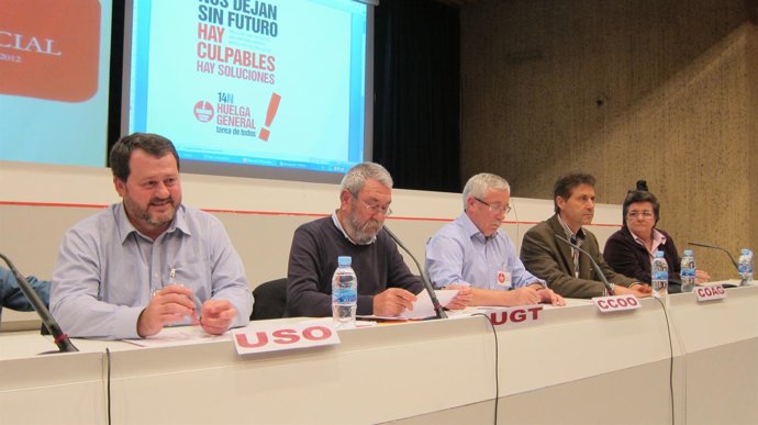 Rueda de prensa Cumbre Social para convocar huelga general 14N