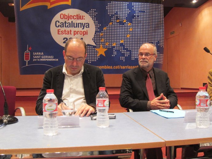 El periodista Vicent Sanchis y el exconseller Antoni Castells