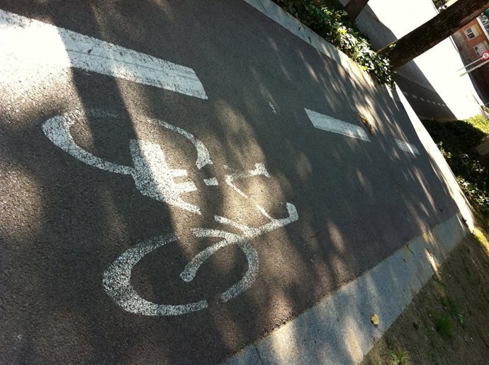 Carril Bici I Bicicletas En Sant Cugat Del Vallès, Barcelona