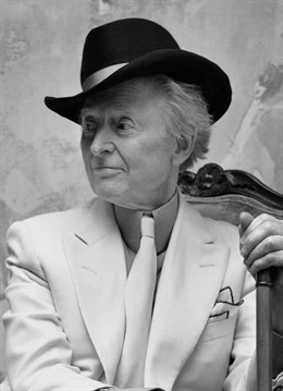 Tom Wolfe