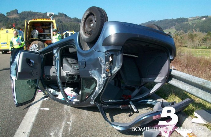 Accidente De Tráfico En Colunga