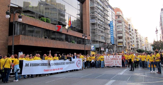 Manifestación Contra El ERE De FGV (imagen de archivo)