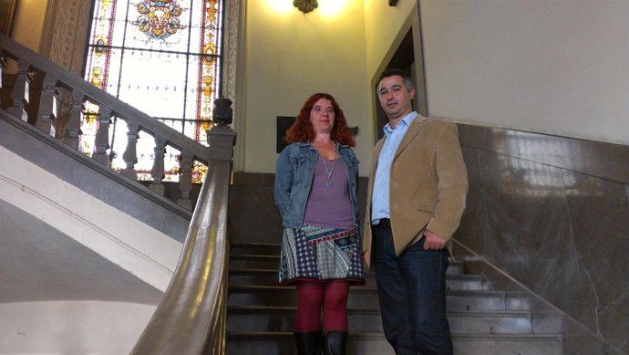 Maite Molina, de IU, y Juan Francisco Arenas, del PCA