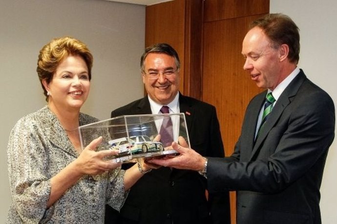 Dilma Rousseff y Ian Robertson