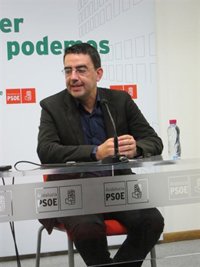 PSOE-A demanda "sensibilidad" ante las enmiendas socialistas para "no condenar al desempleo" a España y Andalucía