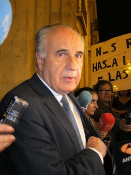 Rafael Blasco, A La Salida Del TSJCV Tras Declarar Como Imputado