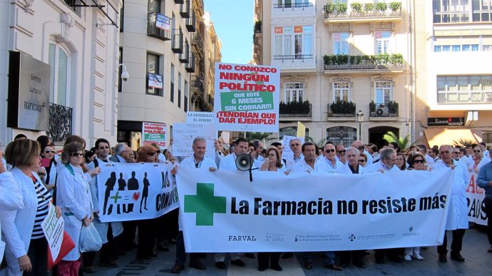 Manifestación De Farmacéuticos En Valencia
