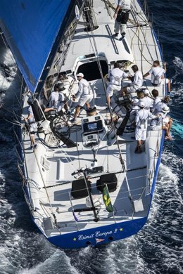 Esimit Europa 2  vela 