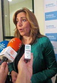 Junta espera que el Gobierno "rectifique", cumpla con el Estatuto y abandone "la senda del agravio a Andalucía"