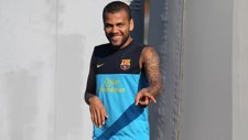 Dani Alves entrenando con el Barcelona