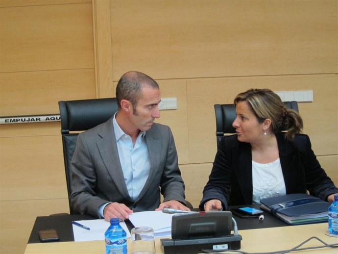 El socialista Julio López en las Cortes