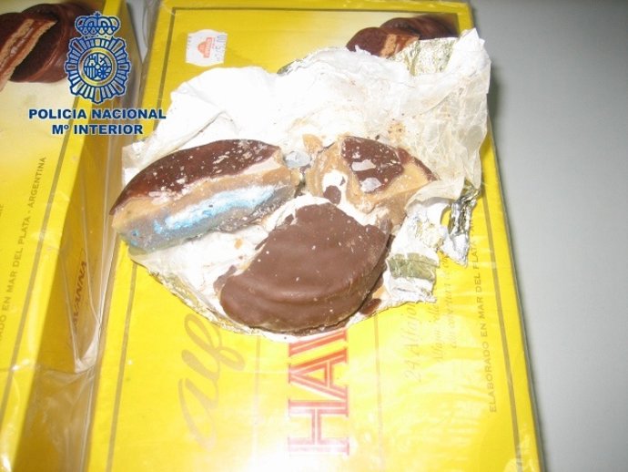 Pastel De Chocolate Con La Cocaína Dentro