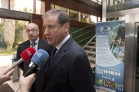 Arasti: Anterior Gobierno anunció empleos y "millones" en inversión y ha generado "parados y posibles indemnizaciones"